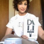 Sonali Bendre Instagram - Going through the #TimesLitFest @autherawards selection was an enriching experience - and this one was one of the books that stood out for me. Honest and heartfelt, Coming Out As Dalit by @yashicadutt is a memoir that takes us on her journey of coming to terms with her identity. Hope you read it and join in the #SBCBookDiscussion. I look forward to your thoughts. #SBCBookOfTheMonth
