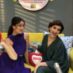 Sonali Bendre Instagram - So much fun decoding #WhatWomenWant with the gorgeous @kareenakapoorkhan! @dotheishqbaby