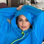 Sonali Bendre Instagram – Who says Mondays need to be blue…