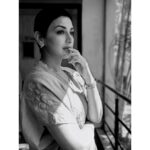 Sonali Bendre Instagram - World Cancer Day… who would have thought it would become such a thing… but it has! And just the mere mention of the C word brings dread in the hearts of anyone who hears it. We fear it so much that we’d rather not talk about it… which is why it’s important to have a day where we pull out the band aid and help us deal with this disease. I was scared too, but soon realised that burying my head in the sand was not the way to deal with this. And so… with the little experience I have had, I urge you all to take the time to understand it. There's more to cancer than being emotional or weak or even being called a fighter or a survivor. It requires you to study it, find out what works for you and to be diligent about your treatment. It requires days of strongly believing in oneself, of knowing that tomorrow will be better than today. It is not a fight against negative thoughts. It's taking a stand to not give in, no matter what. Most importantly, it is about living every day, and not just surviving. Just taking it #OneDayAtATime makes it easier to #SwitchOnTheSunshine. #WorldCancerDay