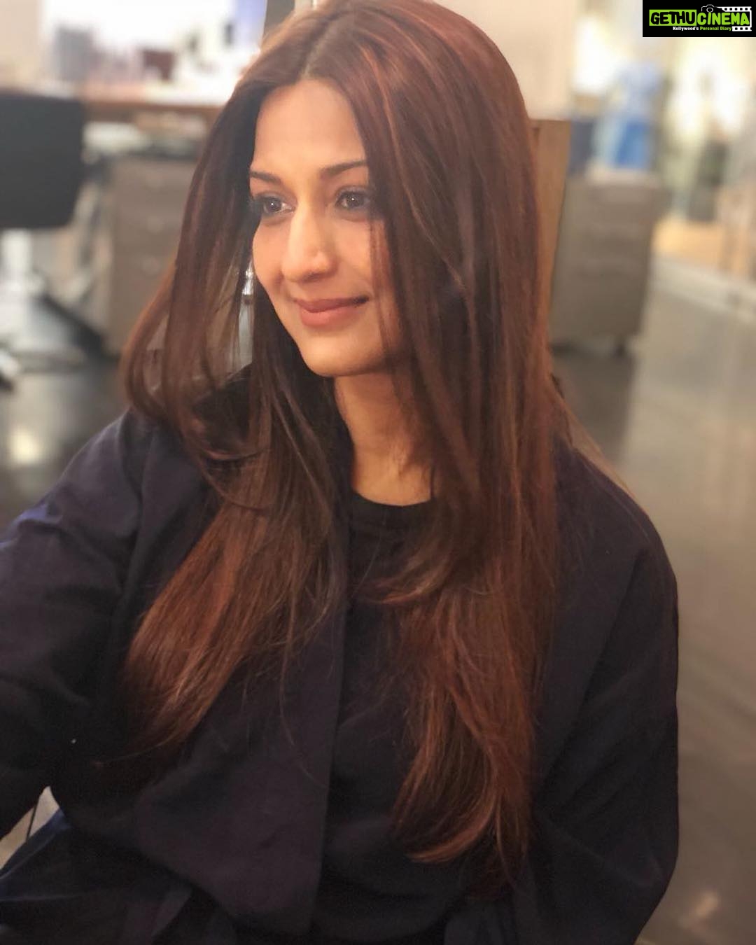 Sonali Bendre - 357.8K Likes - Most Liked Instagram Photos