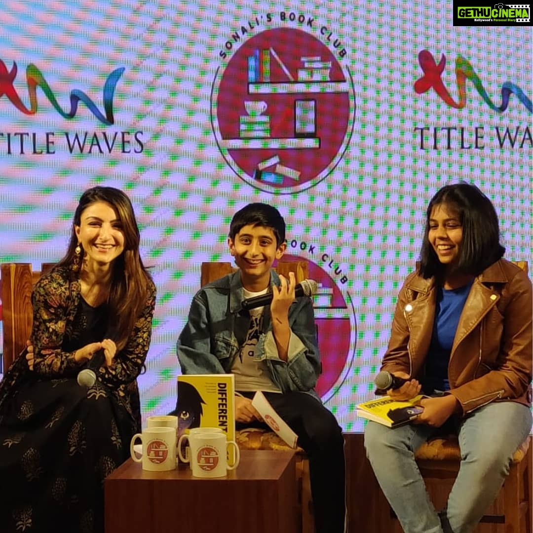 Sonali Bendre Instagram - Our first on ground activity for #SBCLilOnes! Thank you @sakpataudi for being so effortlessly articulate (as always). Thank you @neehagupta2002 for giving us an insight into your book #Different. And thank you @rockbehl for doing this Live for me and #SBC... you've always been around behind the scenes for SBC, it's nice to see you on camera for it! So proud of you! 🤗 #SonalisBookClub Title Waves - Mumbai's first large format boutique bookstore.