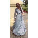 Sonali Bendre Instagram - Beating the #MondayBlues on the sets of #IndiasbestDramebaaz Outfit: @anitadongre Jewellery: confluence for @azotiique Styling: @akankshagajria Hair: @sandhyabellarae Make up: @rajeshpatilmakeupart