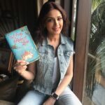 Sonali Bendre Instagram – As we enter the new year, I thought we should go in with feelings of love, hope and optimism, and hence, the last book in #SonalisBookClub for the year 2017 is #TheFortyRulesOfLove by #ElifShafak. See you on the other side! #SBC @shafakelif