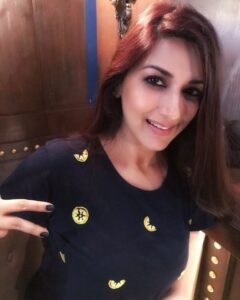Sonali Bendre Instagram - When life gives you lemons, make a tee out of it!!! #lovetees #denimtees #midweekmusings