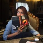 Sonali Bendre Instagram – I like to call this the death stare.

Suffice to say anyone who interrupts my reading will be a victim😋 #Beware 
#SBC #SonalisBookClub #TheRollOfDice