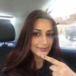Sonali Bendre Instagram - It's been said enough already but I'll say it again.... cast your VOTE for #Mumbai - understand the privilege of being in a democracy and turn your voice into action. #MakeTheChoice #MumbaikarVoteKar