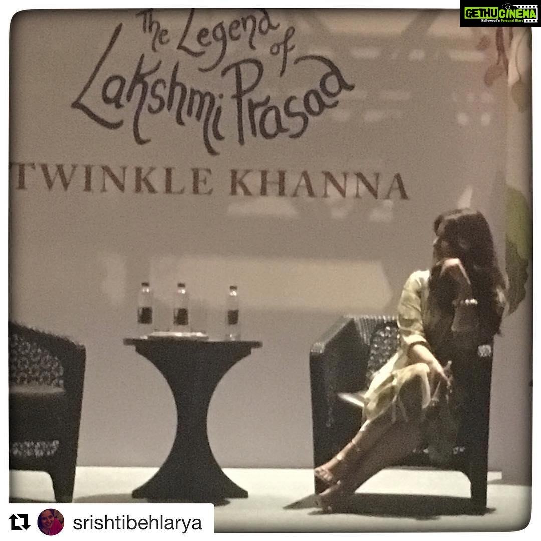 Sonali Bendre Instagram - #Repost @srishtibehlarya with @repostapp ・・・ The legend of @twinklerkhanna !! #superproud #nofilter #thelegendoflaxmiprasad