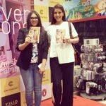 Sonali Bendre Instagram – A launch I was so proud & happy to be a part of! Just 16 yrs and #anushasubramanian has already released her 2nd book! Congratulations… #GirlPower #KeepGoing #ravisubramanian