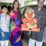 Sonali Bendre Instagram - Memories of bappa.... #elephantfacedgod #ganapatibappamorya🙏 #blessings #nextyearagain #missingmodaks