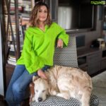 Sonali Bendre Instagram – And the best poser award goes to…. #LittleMissIcy 🐶