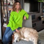 Sonali Bendre Instagram - And the best poser award goes to.... #LittleMissIcy 🐶