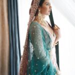Sonam Bajwa Instagram - 𝐒𝐎𝐍𝐀𝐌 𝐁𝐀𝐉𝐖𝐀 𝐗 𝐅𝐑𝐎𝐍𝐓𝐈𝐄𝐑 𝐑𝐀𝐀𝐒 𝖳𝗁𝖺𝗇𝗄 𝗒𝗈𝗎 𝖺𝗅𝗅 𝖿𝗈𝗋 𝗌𝗎𝖼𝗁 𝖺𝗇 𝖺𝗆𝖺𝗓𝗂𝗇𝗀 𝗋𝖾𝗌𝗉𝗈𝗇𝗌𝖾 𝗍𝗈 𝗍𝗁𝗂𝗌 𝖼𝖺𝗆𝗉𝖺𝗂𝗀𝗇 ... 💋