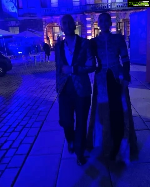Sonam Kapoor Instagram - To my brother from another mother and to my twin in every aspect. Happy happy birthday dearest Niki. Love you too much. Always be your kind, selfless, artistic self. You don’t know how much you inspire those around you with your idealism. 🎂 @nikhilmansata ❤️ London, United Kingdom