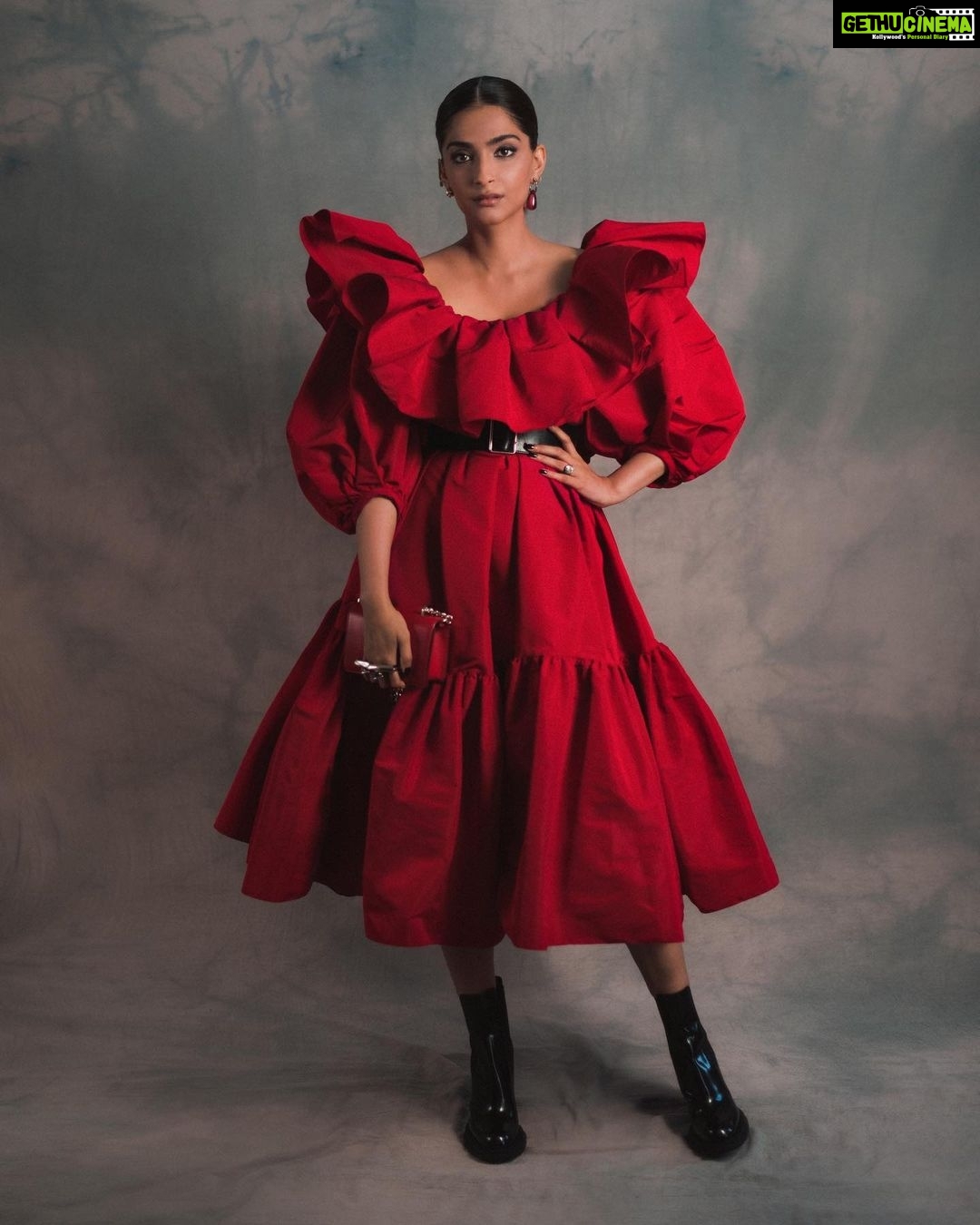 Sonam Kapoor Instagram - “Love and a red rose can’t be hid.” – Thomas Holcroft