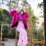 Sonarika Bhadoria Instagram - Pick the softest colour and let it make you smile