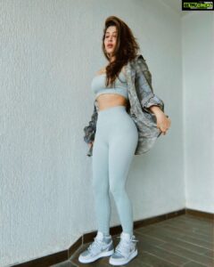 Sonarika Bhadoria Instagram - Living in your head rent free 🤓