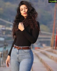 Sonarika Bhadoria Instagram - So you’re still thinking of me...