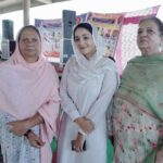 Sonia Mann Instagram – Today kisan Rally at Amarkot Amritsar 🙌
Pleasure meeting bibi Paramjit Kaur khalra ji 🙏
#kisanektazindabaad #farmersprotest