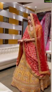Sonia Mann Instagram - Wedding Season ❤️
#wedding #bride #soniamann #love 
@feminamakeupandoutfits by Bunny Arora 🙌