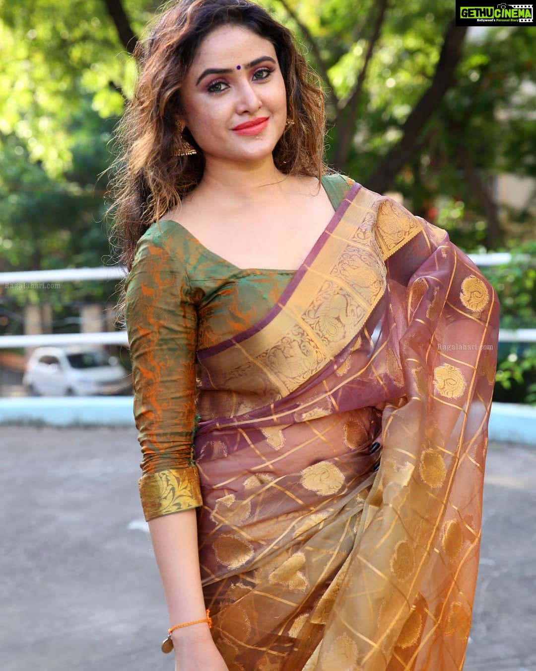 Sony Charishta Instagram - I love dressing up. It's the best part of being a girl, I think. #sonycharishta #actress #model #love #fashion #design #stylish #photoshoot #cute #beauty #swag #thighs #dress #actresses #bollywood #kollywood #actresspics #desi #Stills #goergous #awesome #instadaily #insta #instagram #movie #glamour