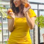 Sophie Choudry Instagram – Health is wealth so when life gives you oranges (& a lemon dress) turn it into something special🤩🍊🧡🍋Big reveal tomorrow from me & team @lifetox.fit .. Can’t wait!#orange #vitaminc #healthy #healthylifetype #wellness #wellbeing #sop