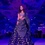 Sophie Choudry Instagram - Oh Chann di kudi… ✨🌙🤩 In the most stunning Lehenga @manishmalhotraworld @manishmalhotraworld Jewels @azotiique HMU @divyachablani15 #lehenga #bijleebijlee #ootn #desigirl #indianoutfit #styleinspo #paris #sophiechoudry #bling #shimmer #gratitude #makingmemories Chateau De Chantilly