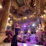 Sophie Choudry Instagram - A night at the Opera🖤 Gown @bhawnarao_couture Jewels @karishma.joolry @dipublicrelations HMU @divyachablani15 📸 @badalrajacompany #paris #opera #palaisgarnier #redcarpet #blackgown #ootn #styleinsp #beauty #vintagehair #emeralds #sophiechoudry #magicalnight #gratitude Palais-Garnier