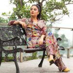 Sreemukhi Instagram - Chef Mantra ✨ Outfit @divya_varun_official Jewellery @aadyaah ❤️ Pc @chinthuu_klicks Make up @nookesh.malla Hair @gopi_bridal_makeovers #sreemukhi #chefmantraonaha