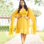 Sreemukhi Instagram – Chef Mantra ✨

Outfit @divya_varun_official 
Pc @chinthuu_klicks 
Make up @nookesh.malla 
Hair @gopi_bridal_makeovers 

#chefmantraonaha #sreemukhi