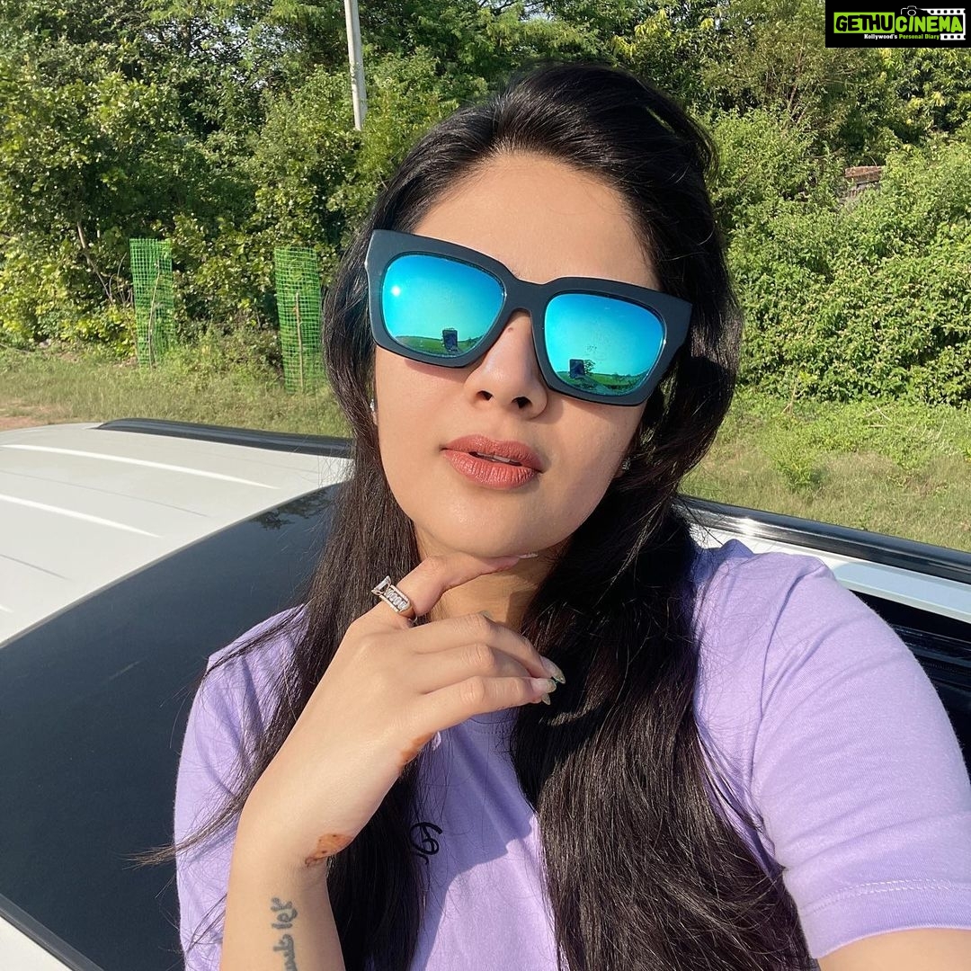 Sreemukhi Instagram - Jagtial stories! 🥰 PC @sushruth #sreemukhi #jagtial #mukkuavinash
