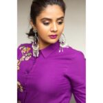 Sreemukhi Instagram - The other day when purple wore me! Sorry when I wore purple! 😛😍 Outfit @rekhas_couture Styling @kirthana_sunil PC @chinthuu_klicks Earrings @bandhanemporio Makeup @nookesh.malla Hair- Gopi #sreemukhi #startmusicreloaded
