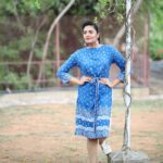 Sreemukhi Instagram – Monday blues! 💙
Outfit @rekhas_couture @kirthana_sunil 
Earrings @sujisrin
PC @pixel_8_fotography Sai!