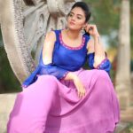 Sreemukhi Instagram - Such colour combinations! ❤️ Outfit by @rekhas_couture @kirthana_sunil PC- @pixel_8_fotography Sai! Earrings- @sujisrin