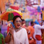 Sreemukhi Instagram – Rangula Ratnam on Zee Telugu at 2! Tune into it and enjoy! 😍☺️
#Rangularatnam #Zeetelugu #Holi #fun