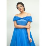 Sreemukhi Instagram – Comedy starts ✨

Outfit @rekhas_couture 
Styling @kirthana_sunil 
PC @chinthuu_klicks 
Make up @nookesh.malla 
Hair @gopi_bridal_makeovers 

#sreemukhi #comedystars