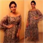 Sreemukhi Instagram – In @rekhas_couture outfit for Pataas! ☺️ #Pataas #designeroutfitdiaries