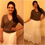 Sreemukhi Instagram – Good afternoon guys! About today! Pataas is happening! 😍☺️ #Pataas #shoottime #Goodafternoon #designeroutfitdiaries