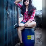 Sreemukhi Instagram - "From the Factory" A photoshoot that happened a couple of days before! The best one first from the album! More to come! Who else can click me this better? PC- @chinthuu1132 Outfit by @hitesh_gulecha 😎#Fromthefactory #ruggedlook #loveit #moretocome