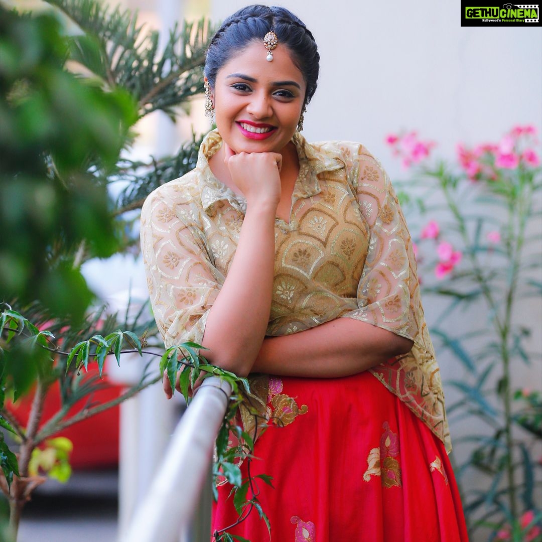 Actress Sreemukhi Instagram Photos and Posts April 2017 - Gethu Cinema