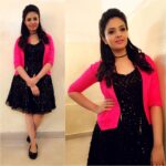 Sreemukhi Instagram – In Dhee Jodi tonight in @rekhas_couture outfit by Kirthana! 😍☺😄 #Dheejodi #tonight #designeroutfitdiaries #blacks #pinks #trendyclothes