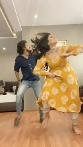 Sreemukhi Instagram - This mass masala number with my darling @pandu_official ❤️🥰 #sreemukhi #pandu #chitapata #mass #reels #reelcheyyufeelavvu