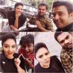 Sreemukhi Instagram – Shoot with these people is such a fun time! My fav people who never fail to put a smile on my face! #Shoottime #Pataas #octdiaries #smile #favppl #nonstopshootmarathon 😍☺️😁