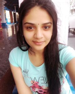 Sreemukhi Instagram - Good morning everyone! A very important and special day! Will tell you what it is! Need all your best wishes 😄 #important #special #temple #darshanam ☺️ Film Nagar Temple