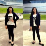 Sreemukhi Instagram - Shoot time at the airport! Lovely weather and an "interesting" project too! Styled by Swathi and Make up by Ramu Garu! #Shoot #airport #lovelyweather #goodhairday 😍☺️😁 Rajiv Gandhi International Airport Shamshabad, Hyderabad