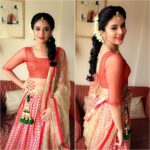 Sreemukhi Instagram - Day 4! Krishna Pushkaralu! Vijayawada! @rekhaboggarapu you guys are nailing it! #vijayawada #Day4 #designeroutfitdiaries #dolledup #mallepoolu 😍☺️😁