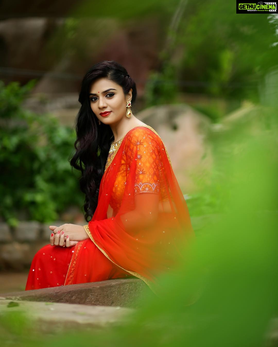 Actress Sreemukhi Instagram Photos and Posts August 2016 - Gethu Cinema