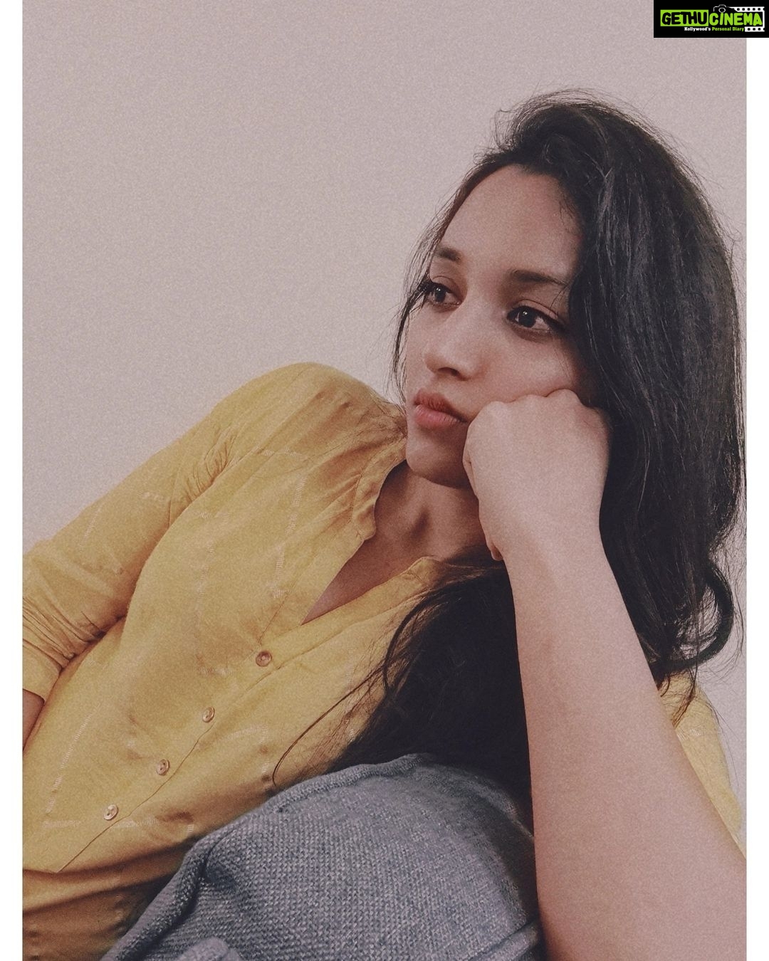 Srinidhi Ramesh Shetty Instagram - Hang in there, it gets better!! 💛💫