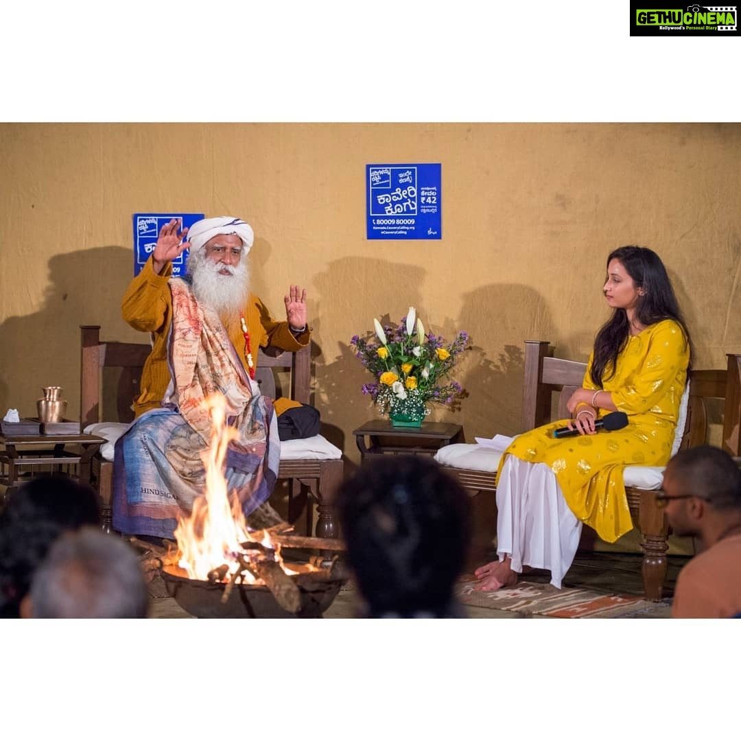 Srinidhi Ramesh Shetty Instagram - It was an absolute honour and blessing meeting you @sadhguru π π As you embark on this ambitious and monumental journey of revitalizing cauvery, I pledge my support and will do everything in my capacity to ensure I leave a better world for the next generations ππ» π₯ A very #HappyBirthdaySadhguru β₯οΈ ππ» Meeting you last evening, was the best thing that could have happened to me π₯ Thank you Sadhguru for this beautiful experience ππ» #CauveryCalling #FREEINDIAOfWaterCrisis ππ» Coorg