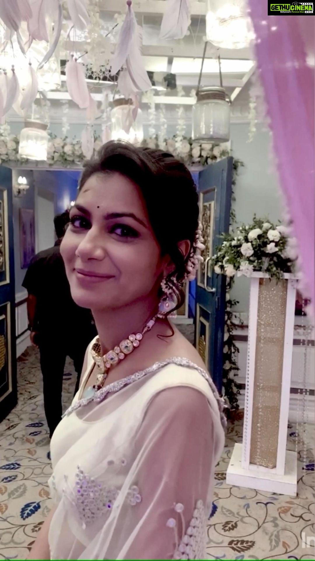Sriti Jha - 137.9K Likes - Most Liked Instagram Photos